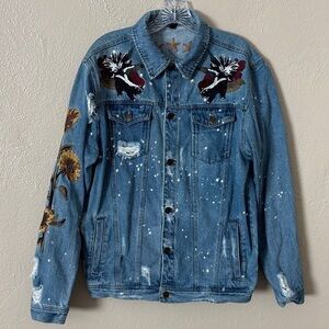Young & Reckless embroidered denim jacket women’s medium